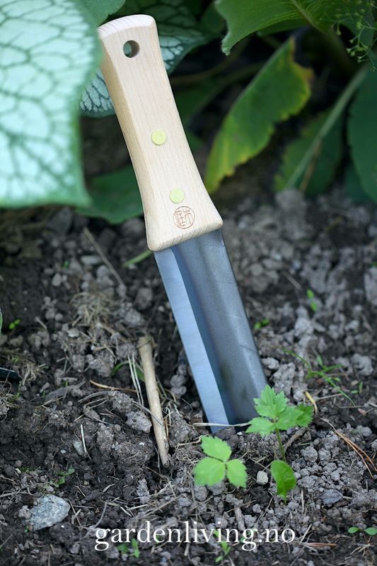 Niwaki, Hori Hori - hagekniv med slire