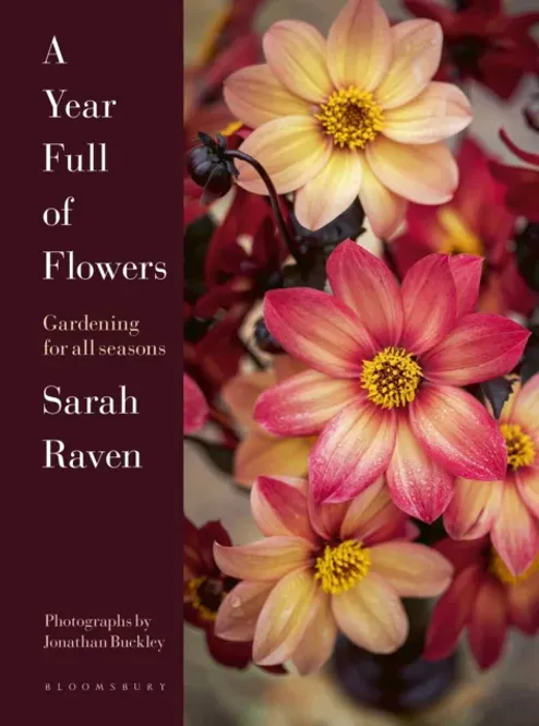 Hovedbilde A Year Full of Flowers - Gardening for all seasons - Sarah ...